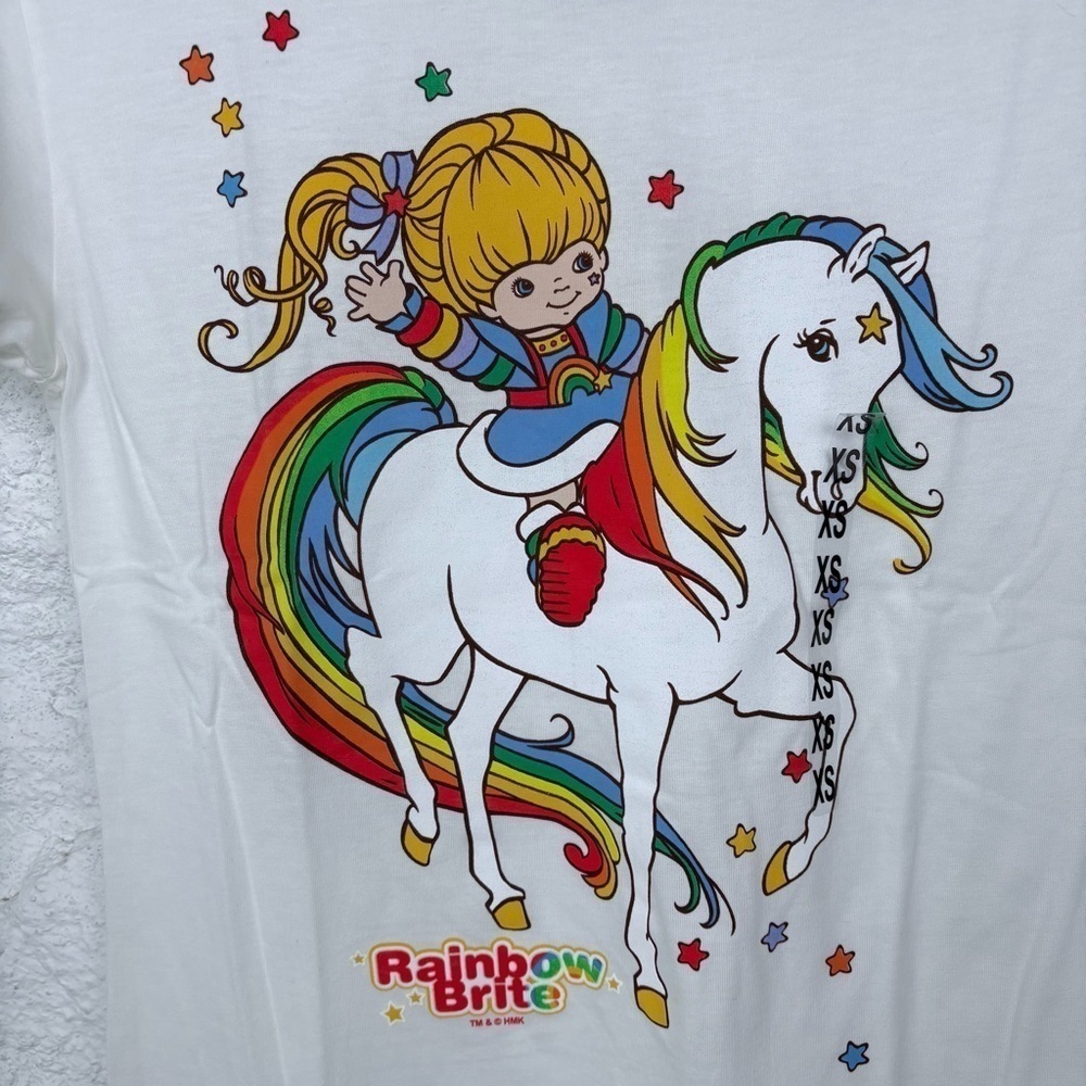 NWOT Rainbow brite white rainbow horse graphic shirt size XS - Picture 4 of 8
